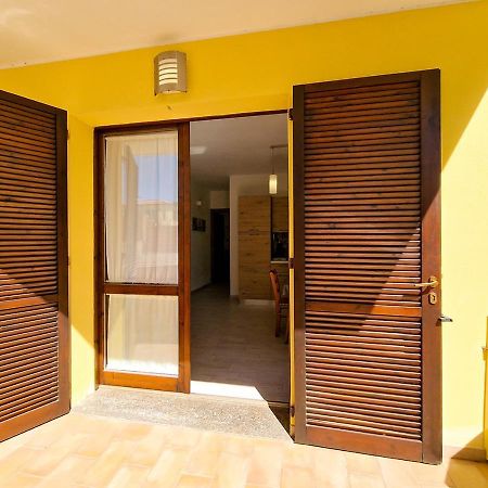 Residenza Quarto 02 - La Maddalena Apartment La Maddalena  Luaran gambar